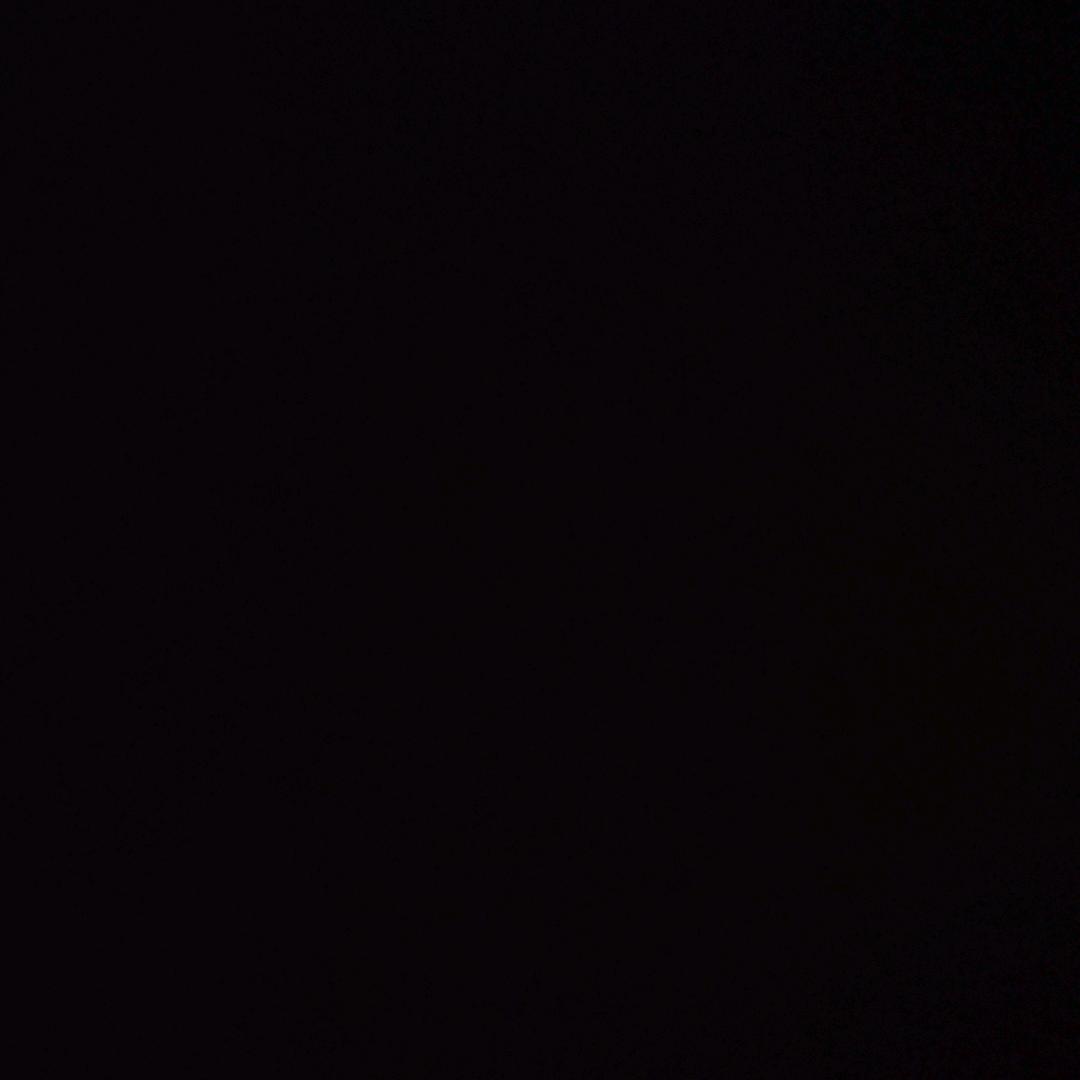 857