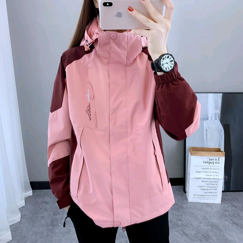 泓森歌服饰冲锋衣
