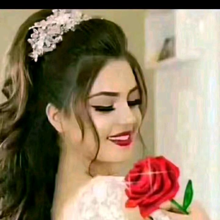 ♥ღ᭄يىگانەم سـےོن