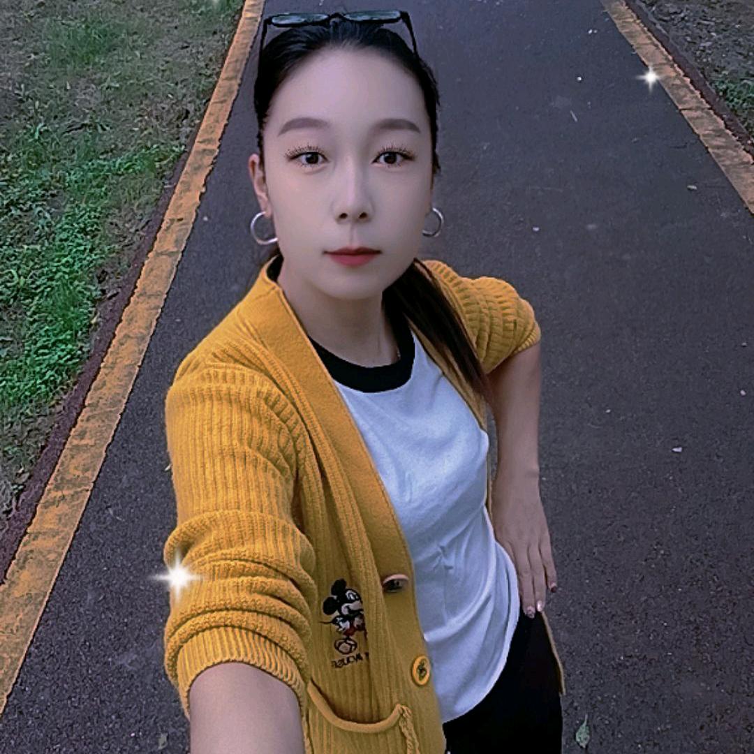 郁金香《据私聊》