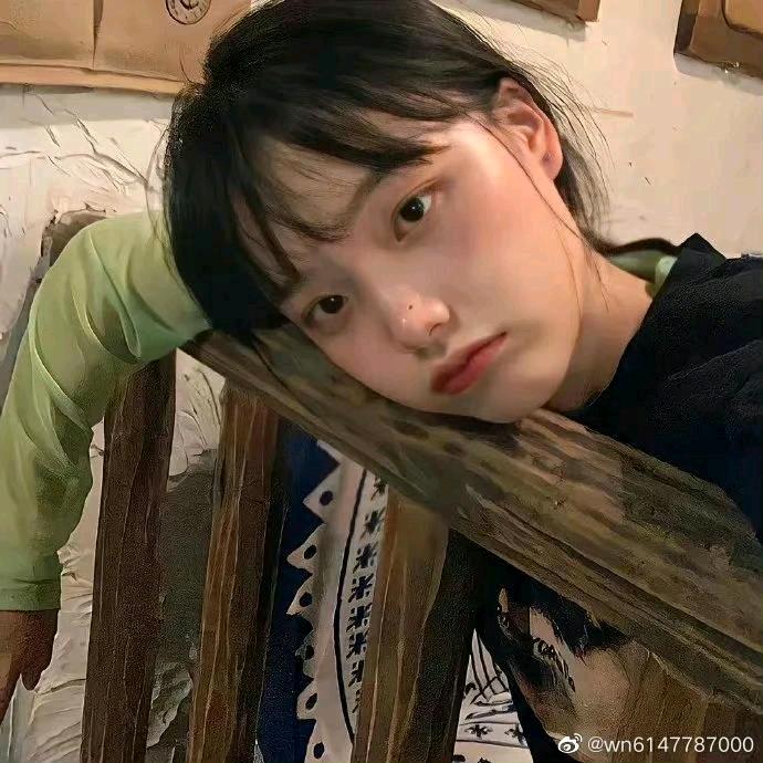 蝴蝶🦋结小猫抱少女