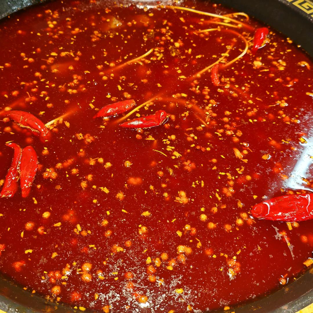 广渝火锅手工炒制