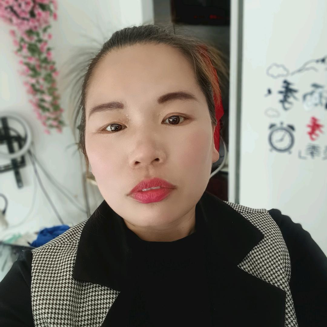 杨丽