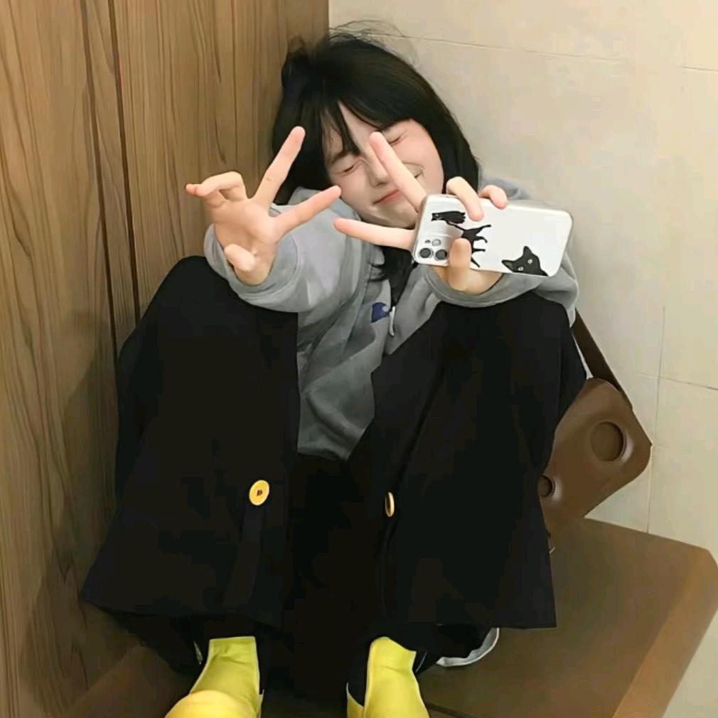 Leilei.