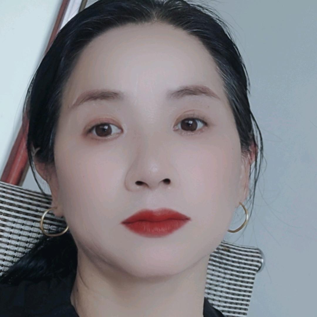 冰心(新人开播求守护)