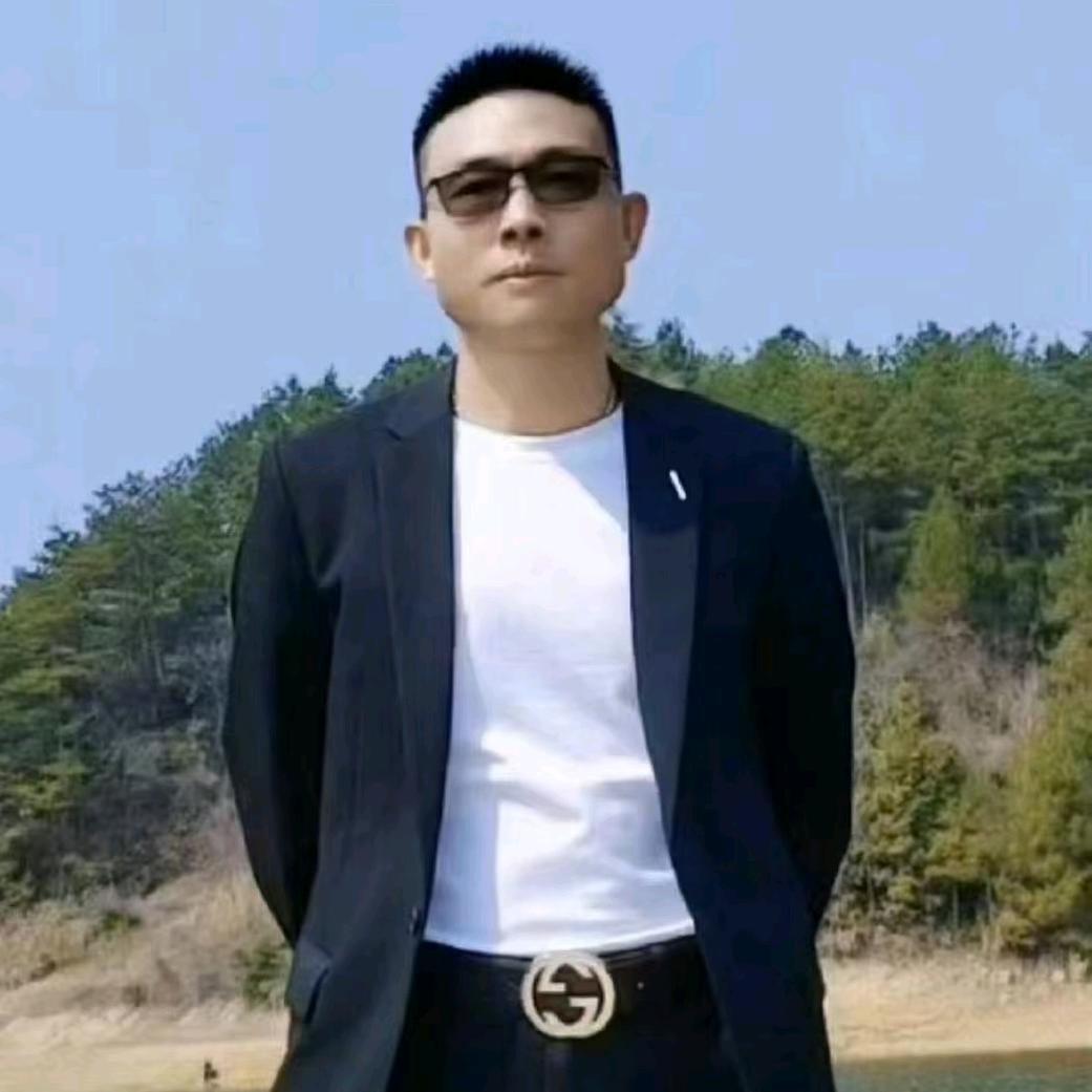 锋哥爱唱歌