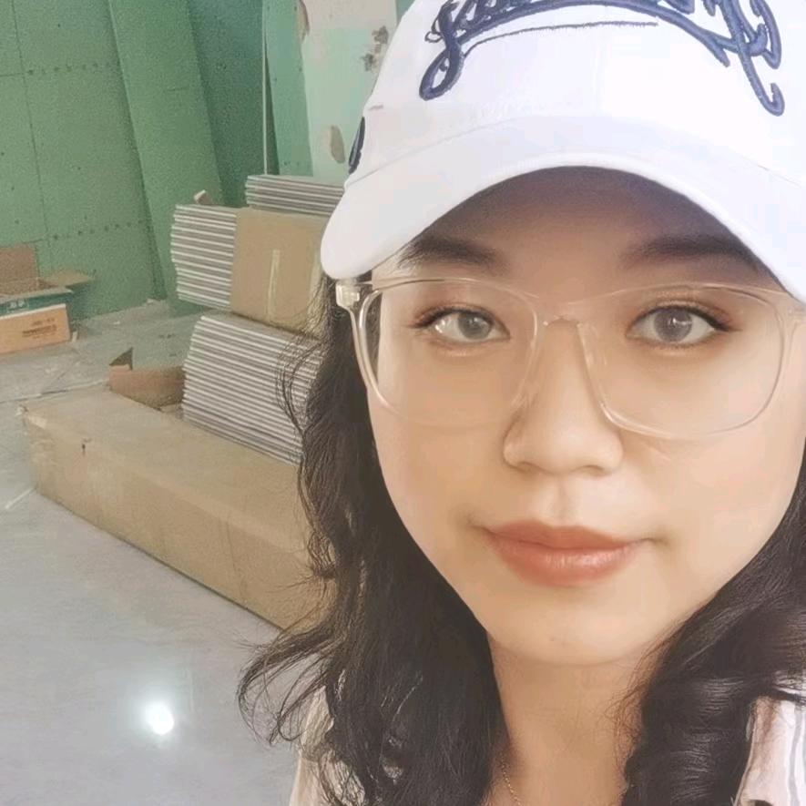 抠搜设计莫小欧MY