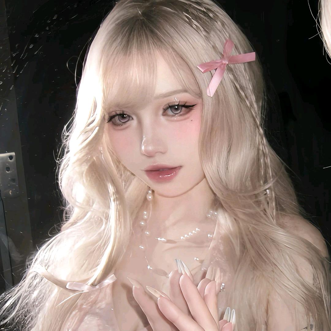 Felicity`🩵
