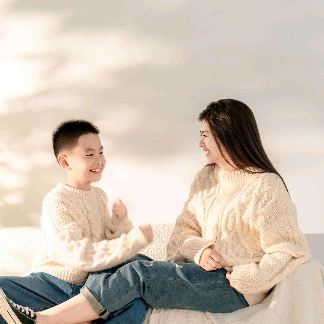 诗诗（励志前行）