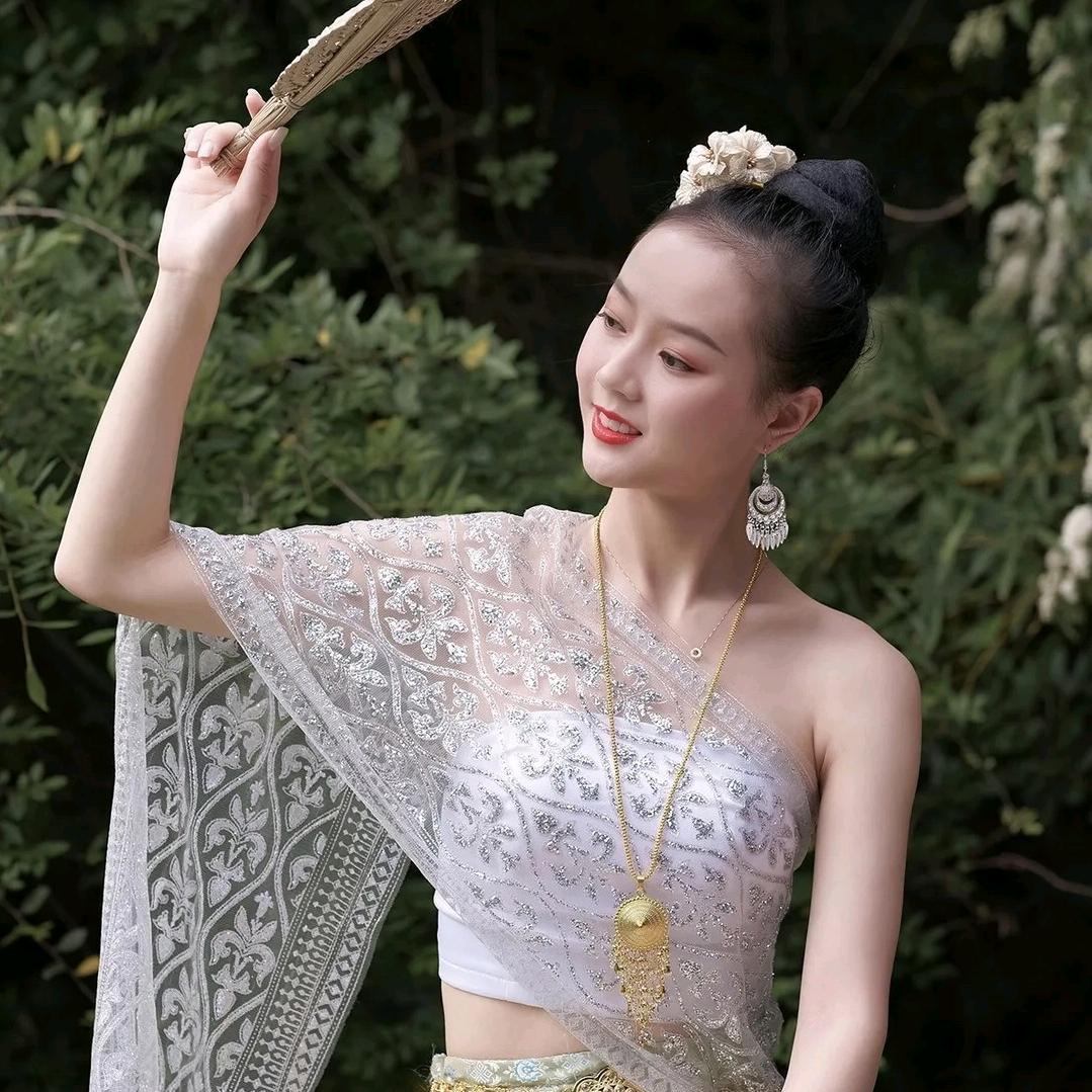 希翠雅翡