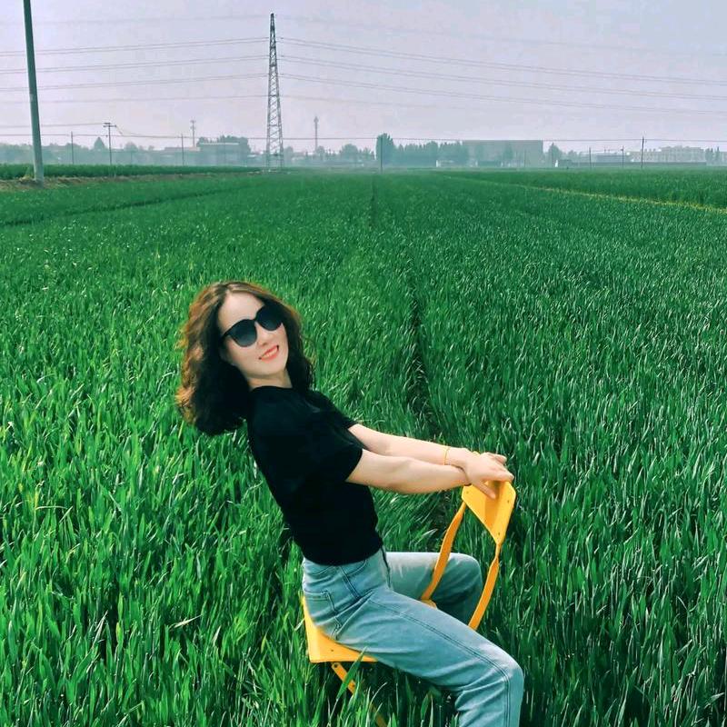 阿芳单身❤等一人