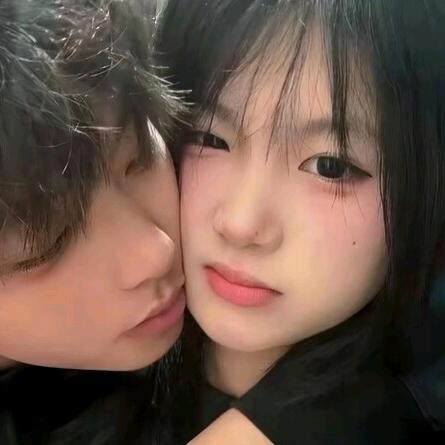 脑袋困掉了