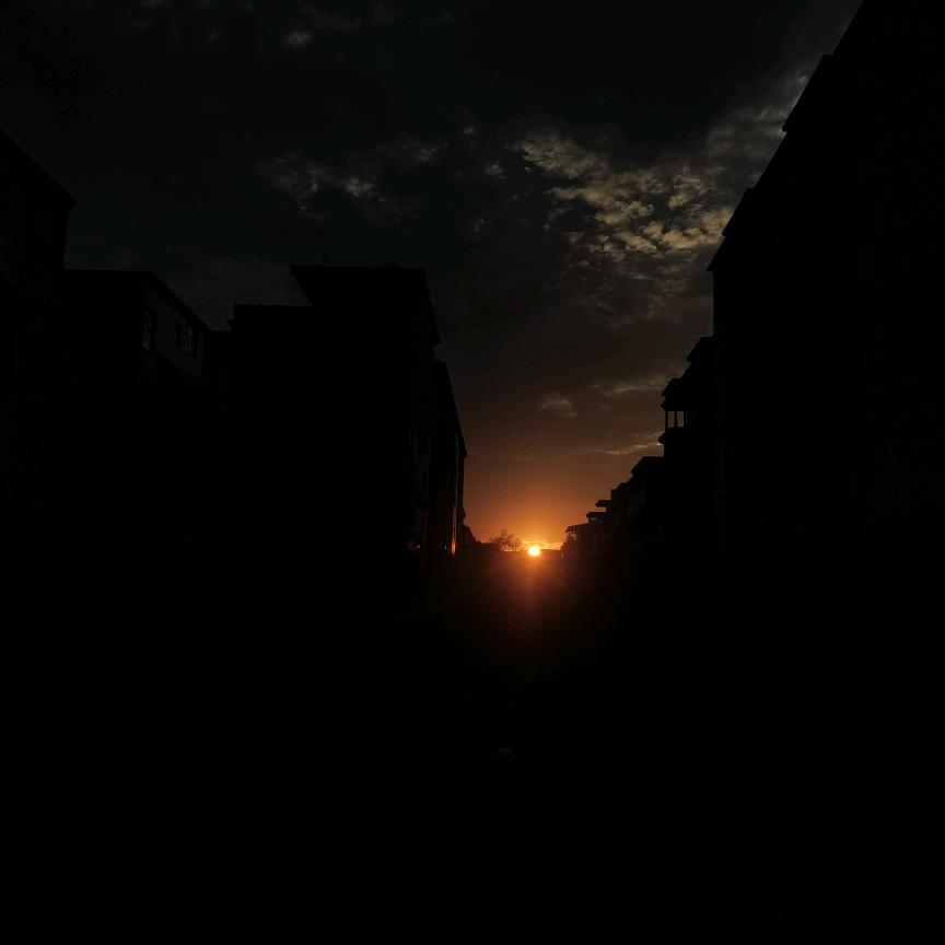 纯空白