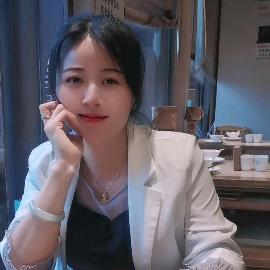 栗子15855590691