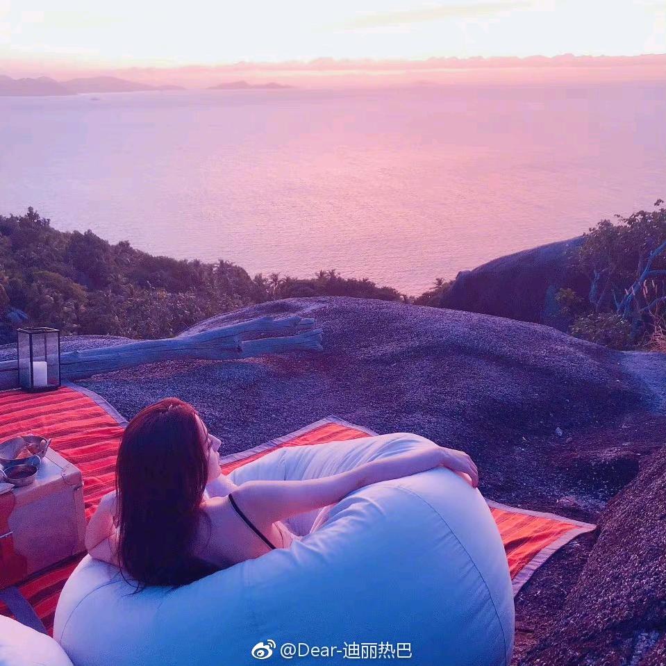 失眠的爱丽丝