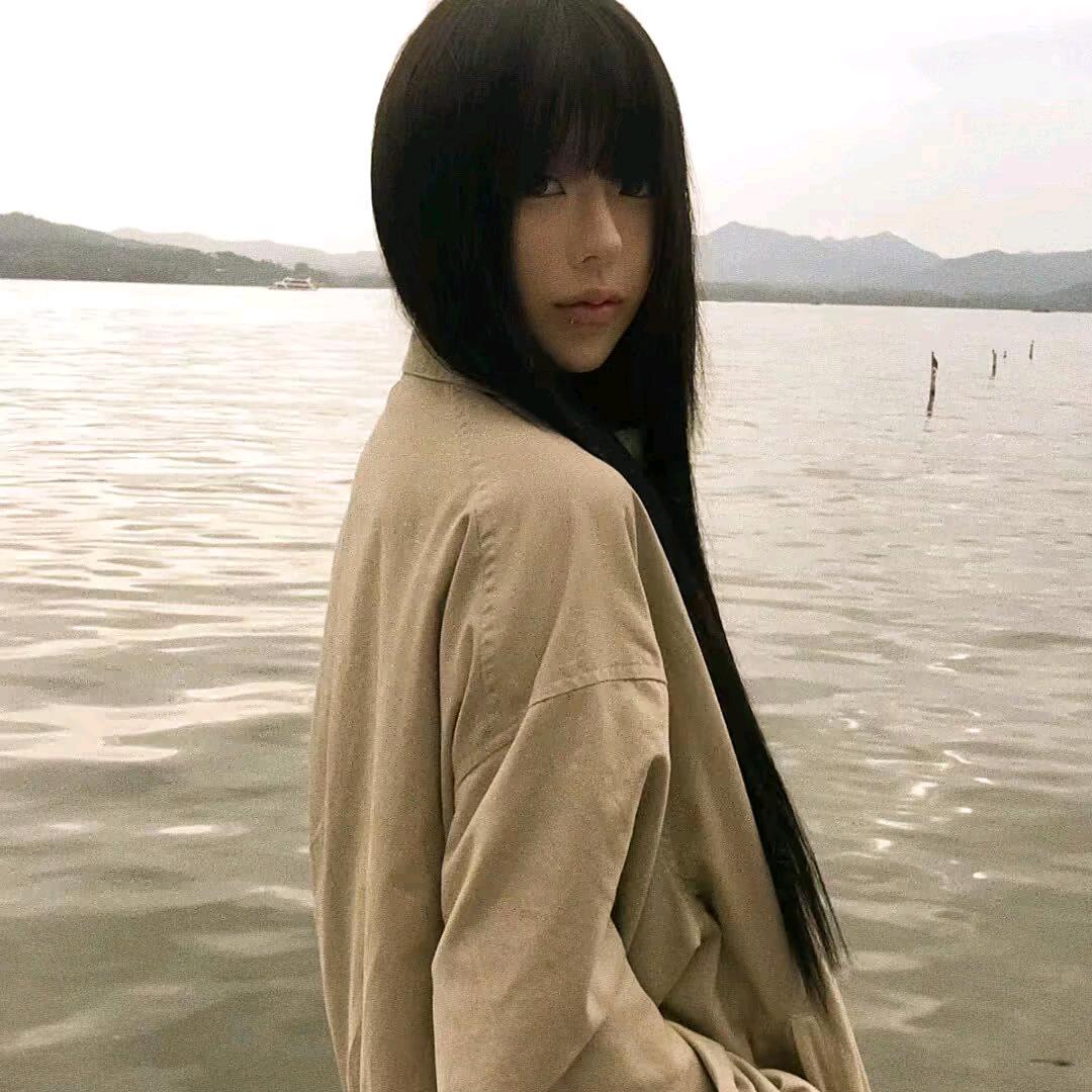 ￴ ￴￴￴￴￴￴ ￴￴￴ ￴