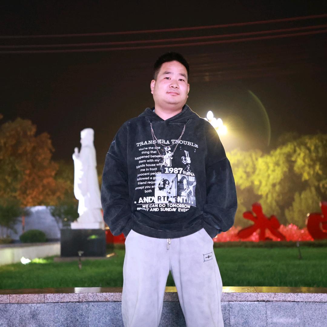 成登科原唱《可怜天下父母心》《爱的路上》