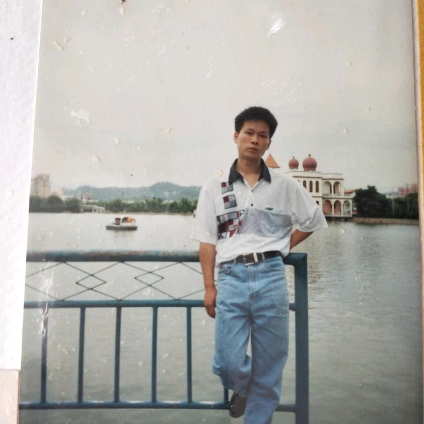夏邦明