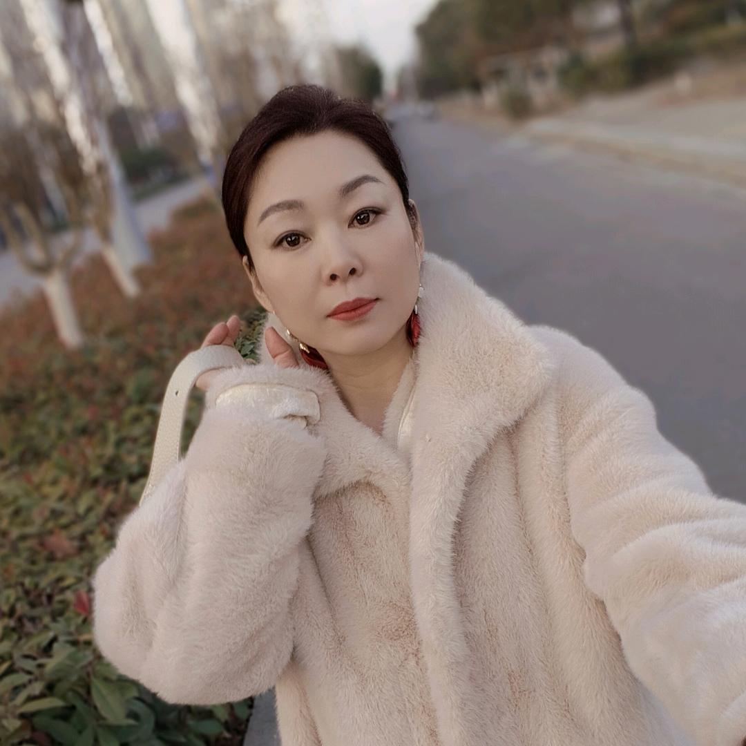 暖心♀向日葵🌻