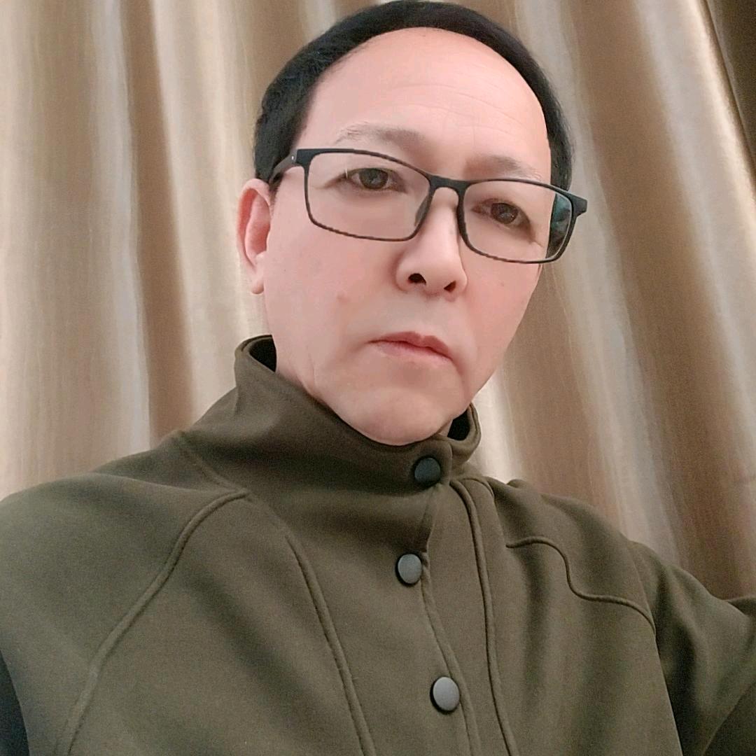田歌珠宝