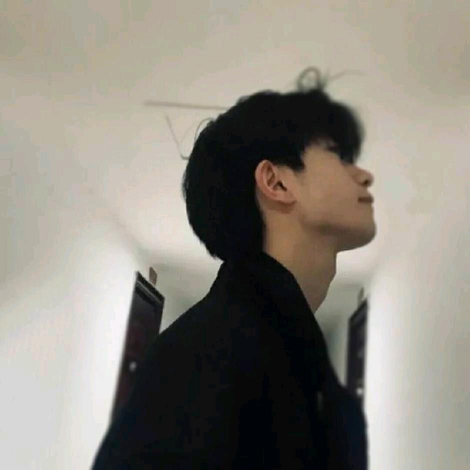 一个不怎么有曲的人