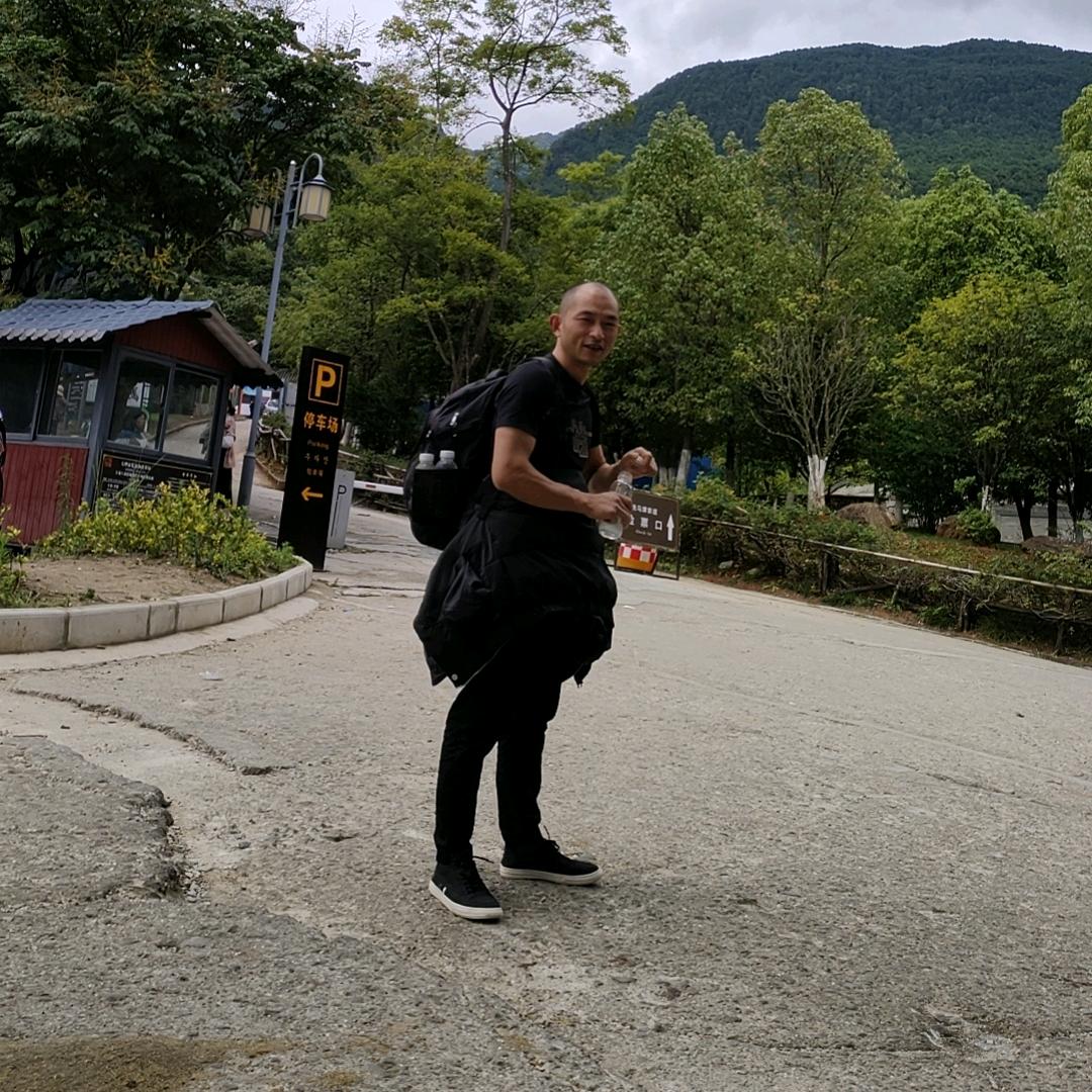 威宁热立方地暖机—小薛