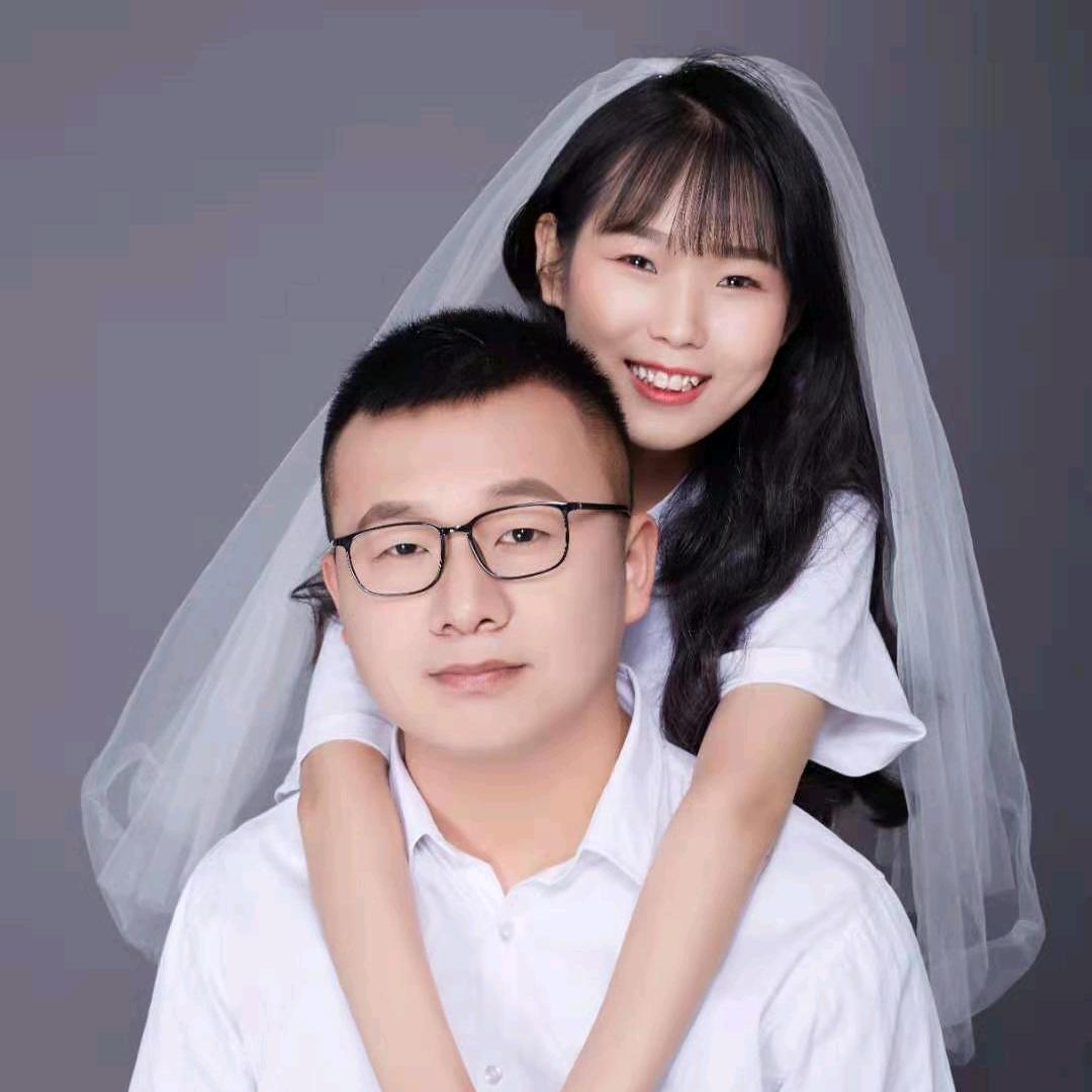 我是白又白的小兔子 