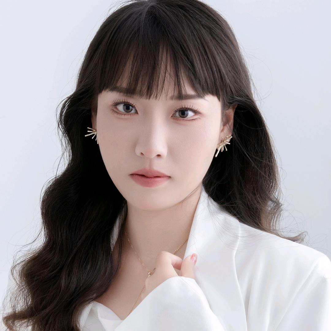 微笑背后是眼泪❤️