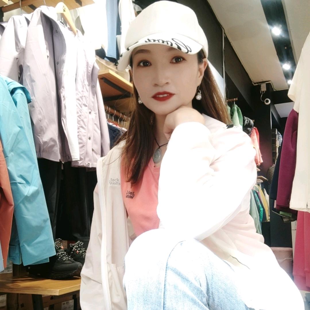 昭阳区嫦娥服装店