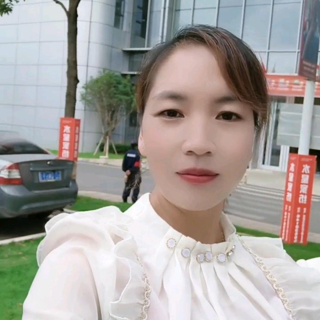 渴👩🏼‍🦰望👩🏼‍🦰未来