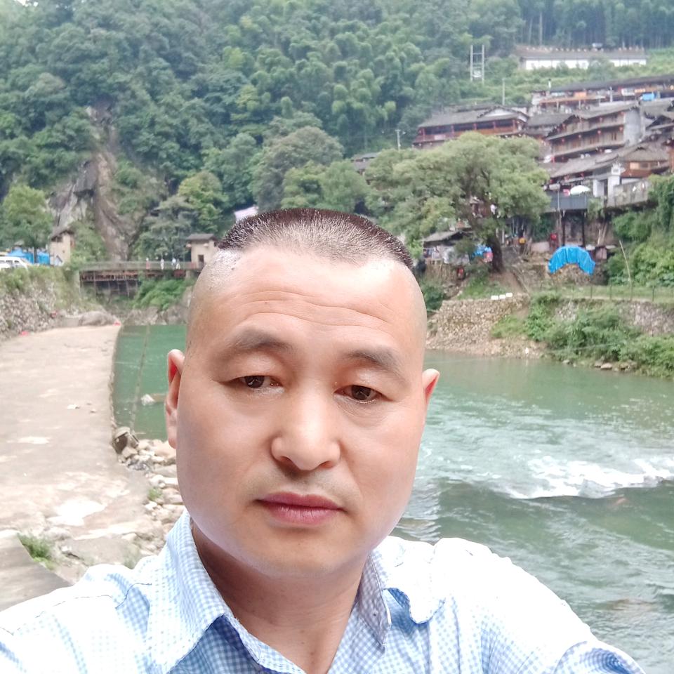 朱建龙