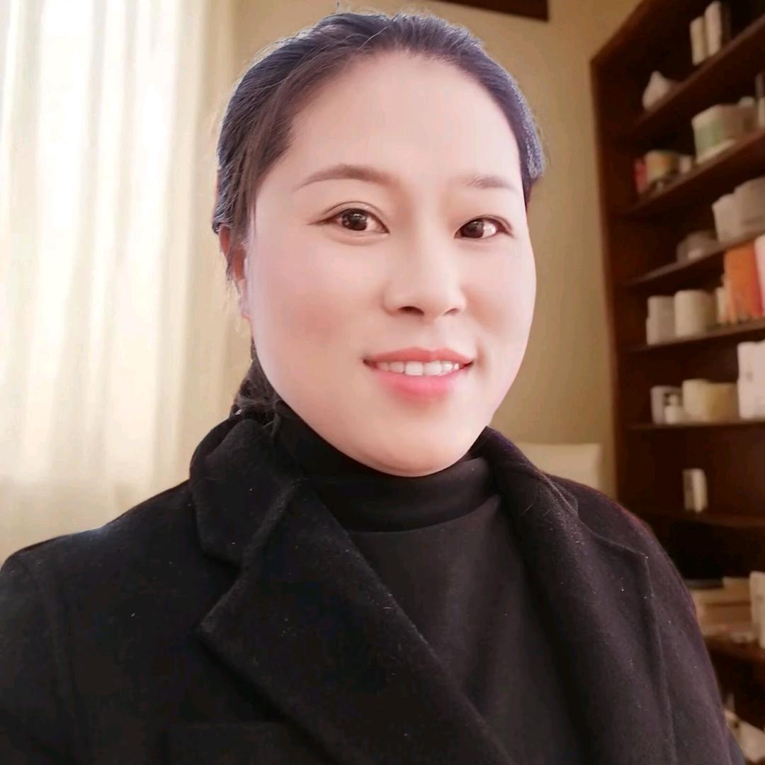 蓝兰诵读下午3：45开播