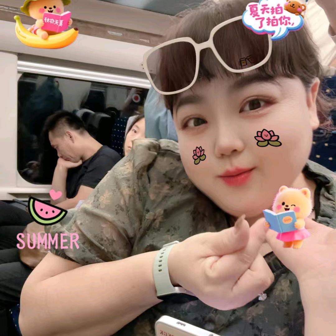 刘莲🉑🉑💗💗可甜(拒秒赞)