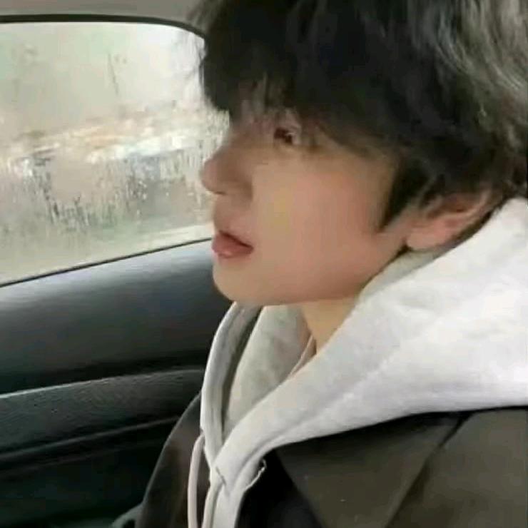 小李☁️