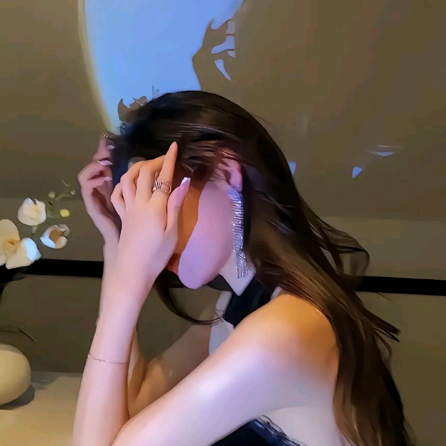 小红帽的绝美衣柜