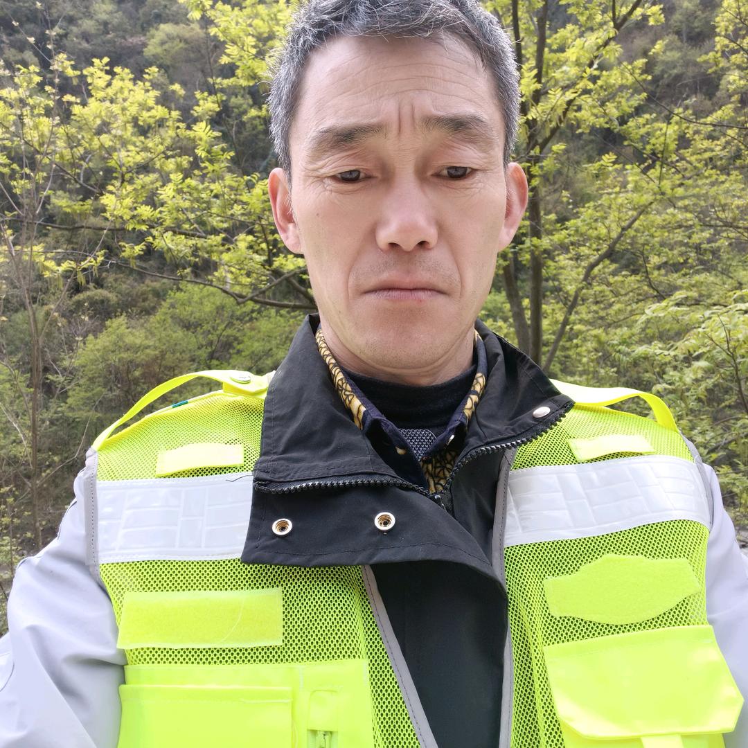 老实人:锣鼓、唢呐、婚庆