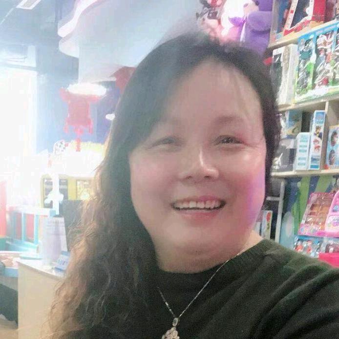 胡姐，聊天，唱歌晚上八点直播