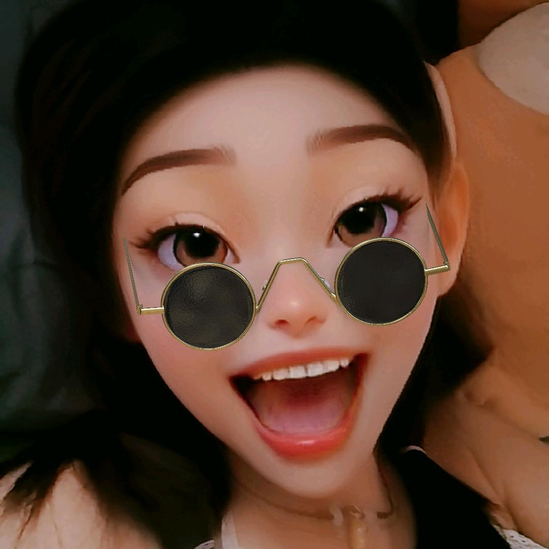 Mina英