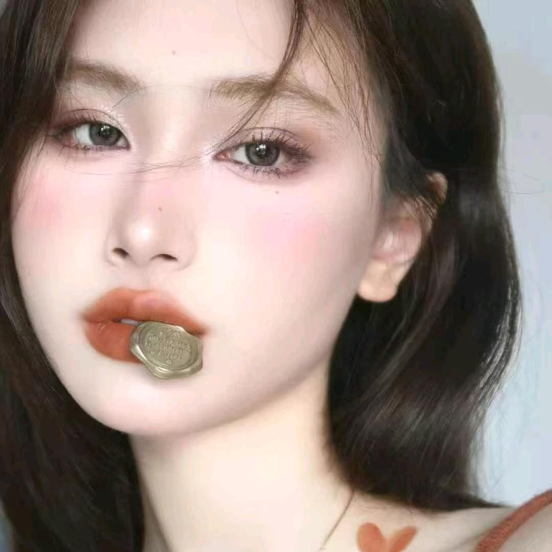 鹿刻香水潮玩社