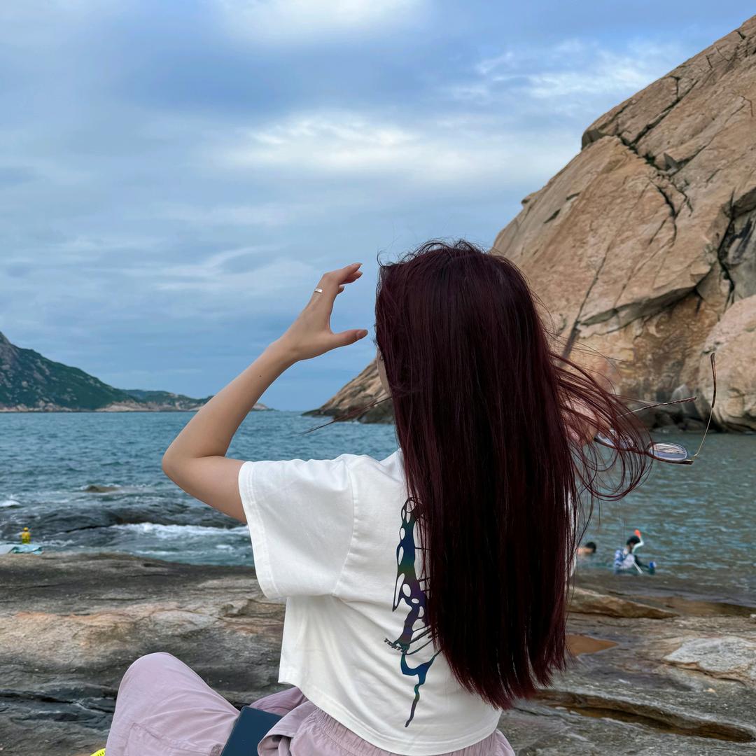 小了黑了兔(北漂版