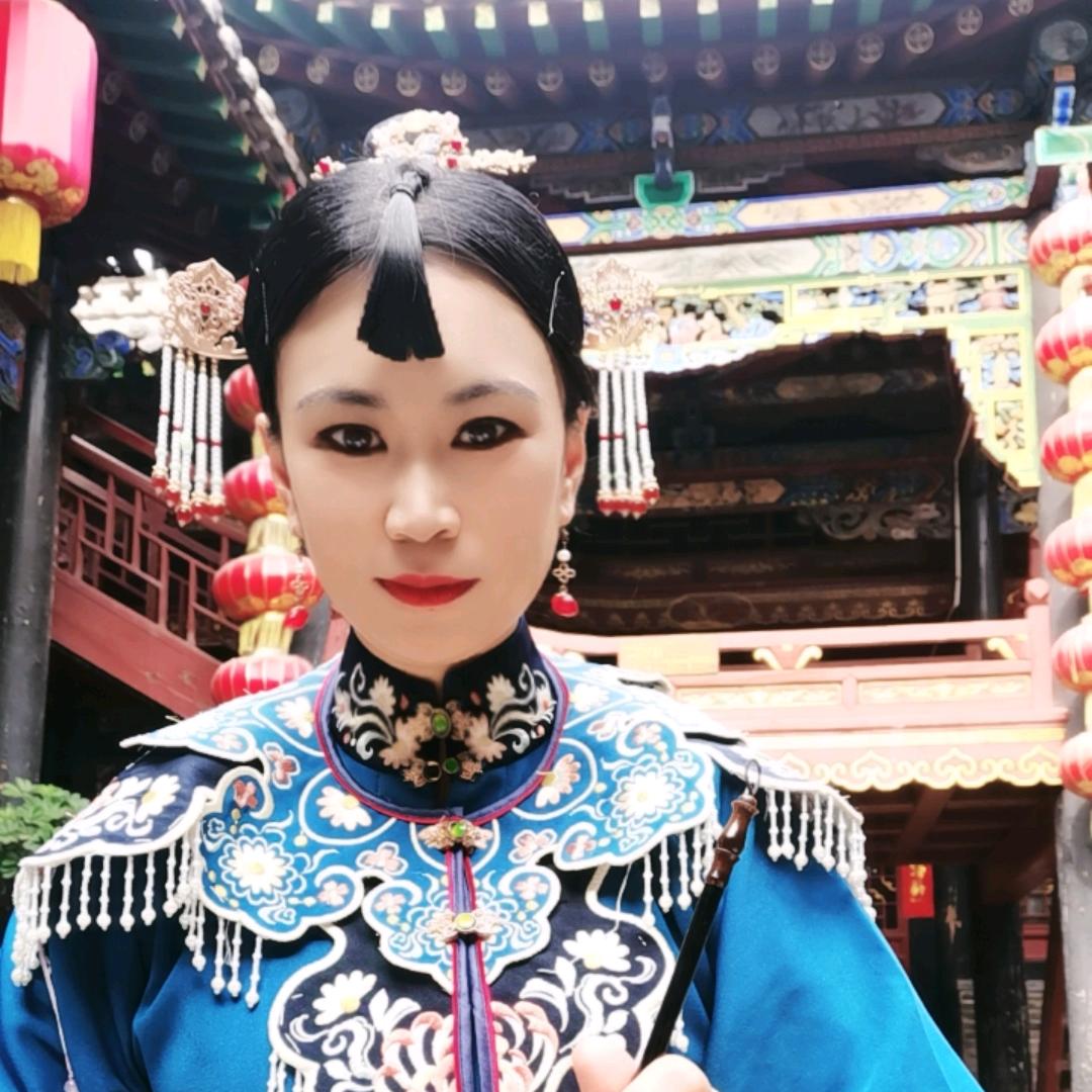 西钢桥架(娇姐)