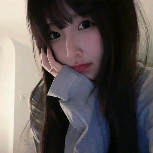 是小曼哦꒦ິ^꒦ິ