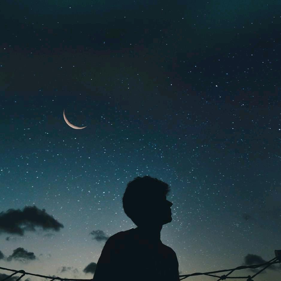 海上生明月