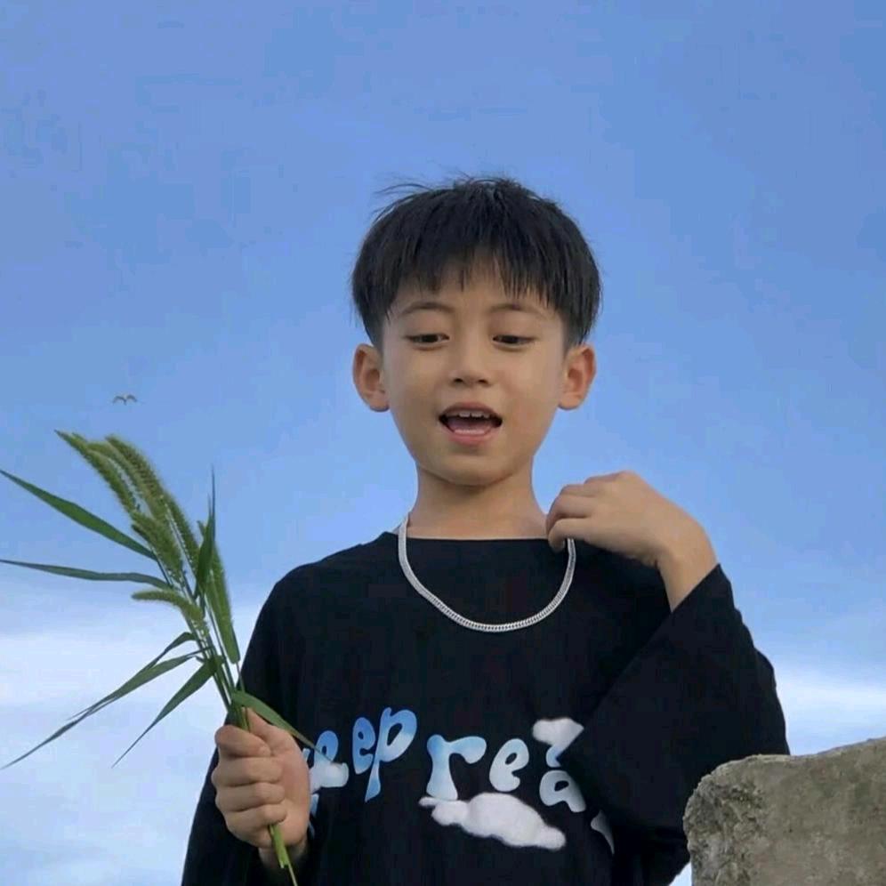胖鱼不吃鱼🐬
