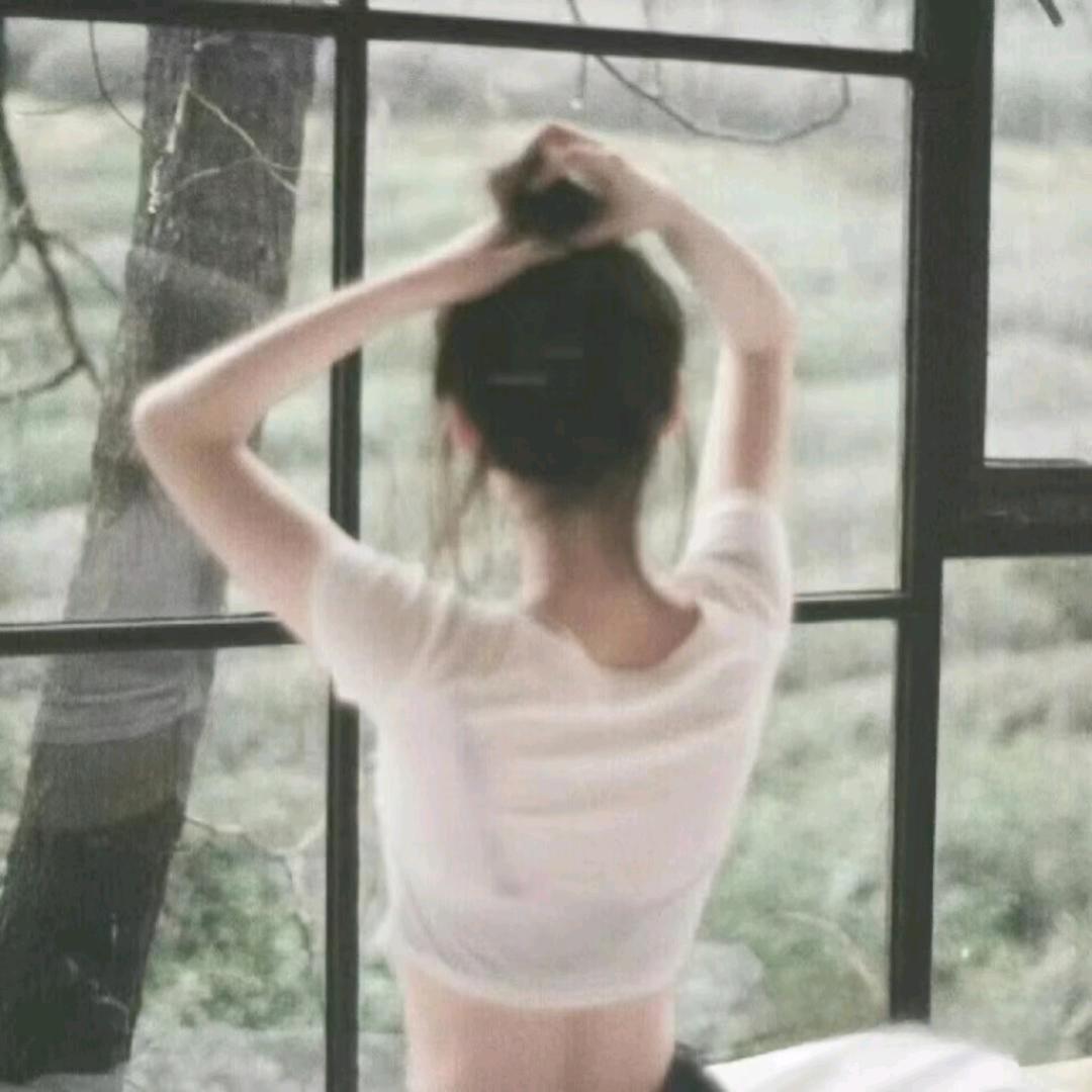 池绿绿