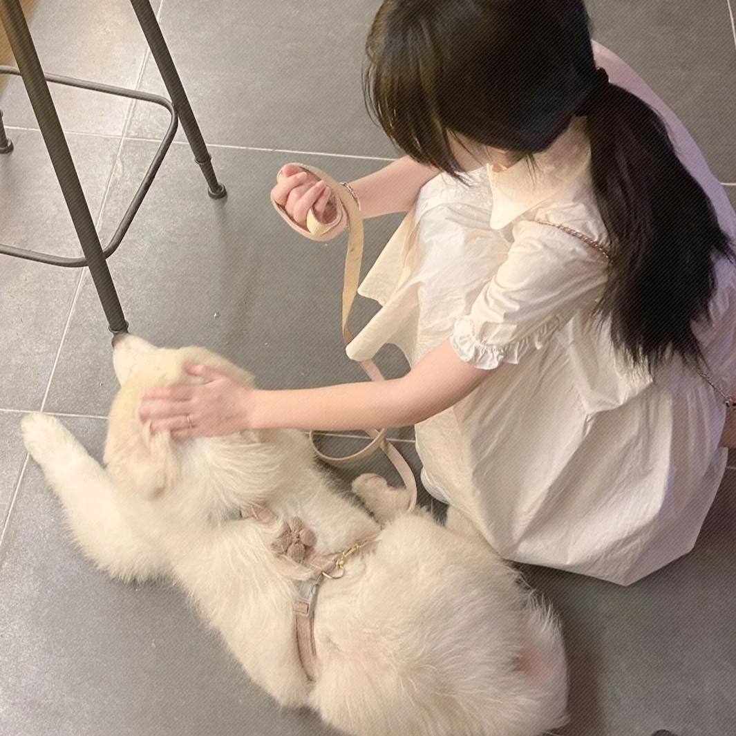 伤心小悦饼^_^