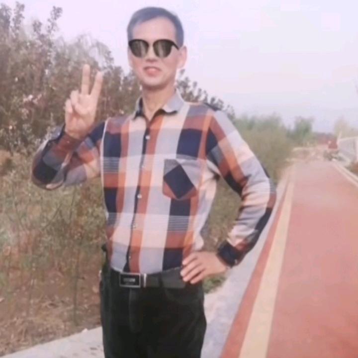 歌舞老周不定时直播，感谢抖音平台的支持）