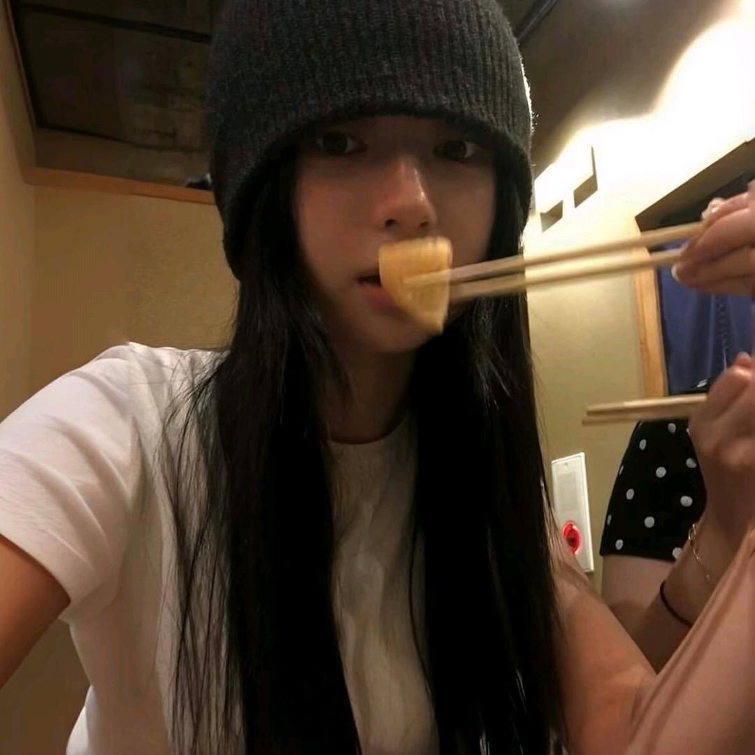 爱吃葡萄的芋圆