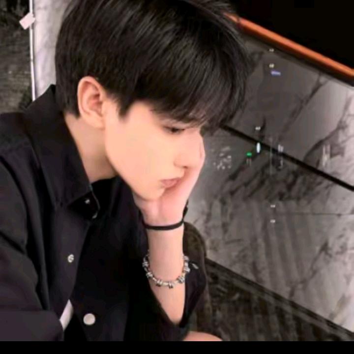 💘ℒᎭℯ⃝辉🦅💞