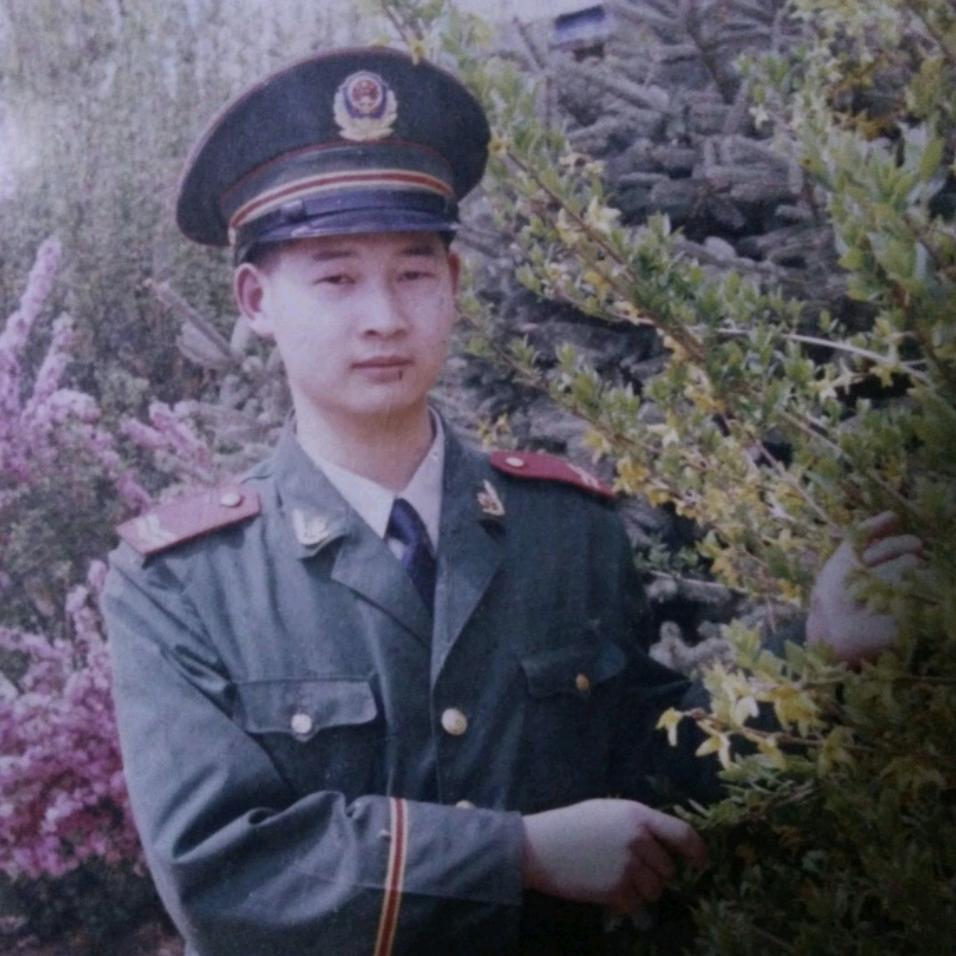 军绿仰宝《家庭农场》